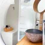 Les Bulles De Bordeaux Bed & Breakfast 3*