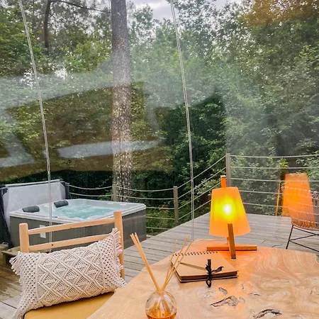 Les Bulles De Bordeaux Bed & Breakfast 3*